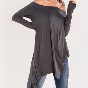 Women’s New Miss Me Charcoal Off-Shoulder Top Size L